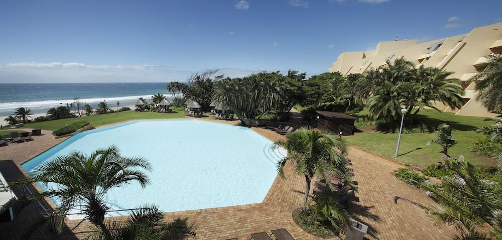 Hotel Wild Coast Sun Port Edward Esterno foto
