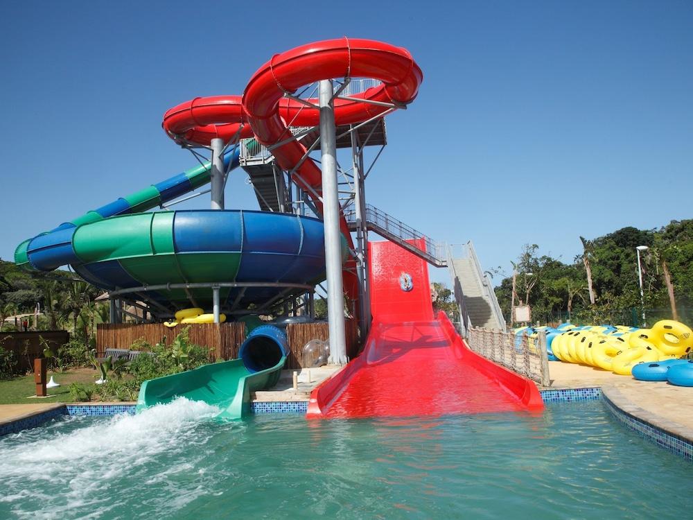 Hotel Wild Coast Sun Port Edward Esterno foto