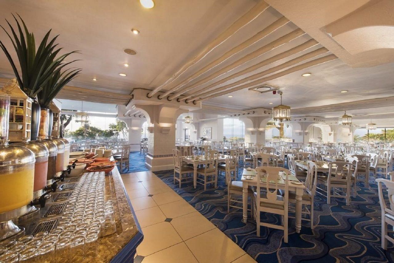 Hotel Wild Coast Sun Port Edward Esterno foto